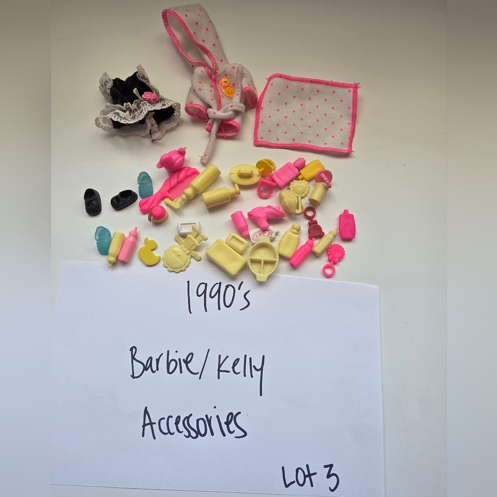 Vintage Barbie Kelly Doll Accessories Set